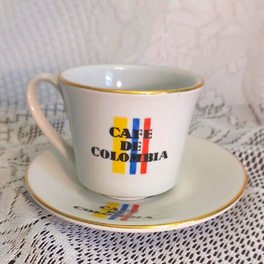 Cafe De Colombia Cup & Saucer Set - White & Gold